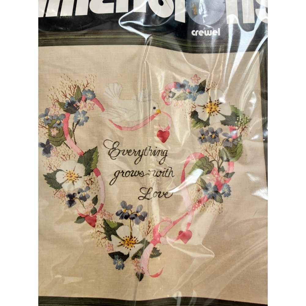 Dimensions Crewel Kit Everything Grows 16x16 Vintage 1980 Floral Heart Love 1164 - Picture 2 of 7